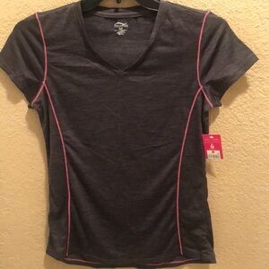 NWT Sports Essentials shock Dry Athletic Top.  Built for all seasons, all sports